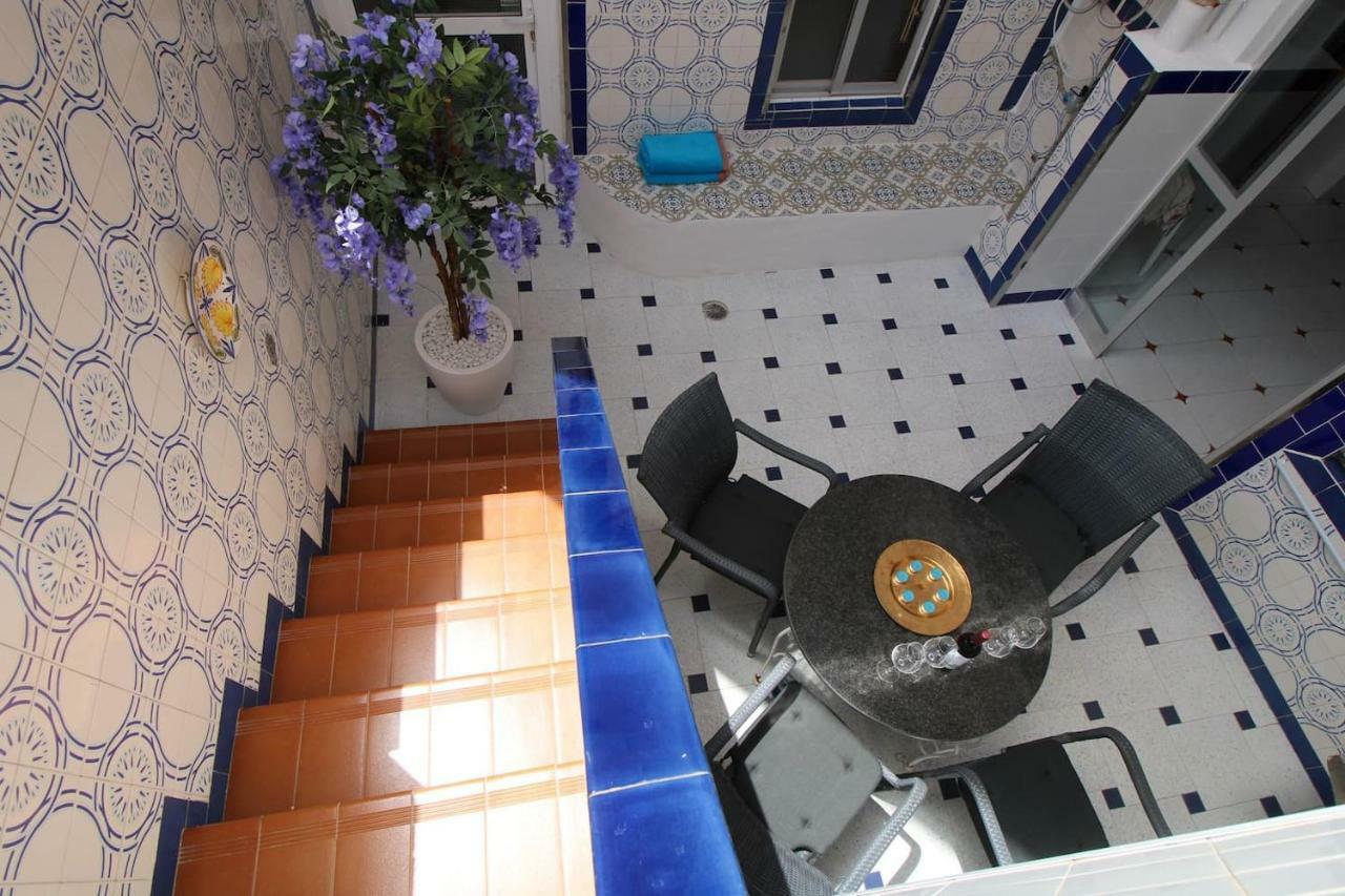 Big Apartment With Unique Patio Near Santa Barbara Castle Alicante Exterior foto